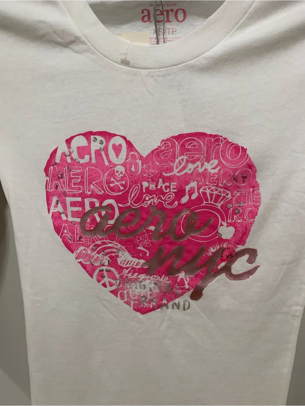 Aeropostale White Long-Sleeve Tee with Pink Heart Graphic - Picture 2 of 3